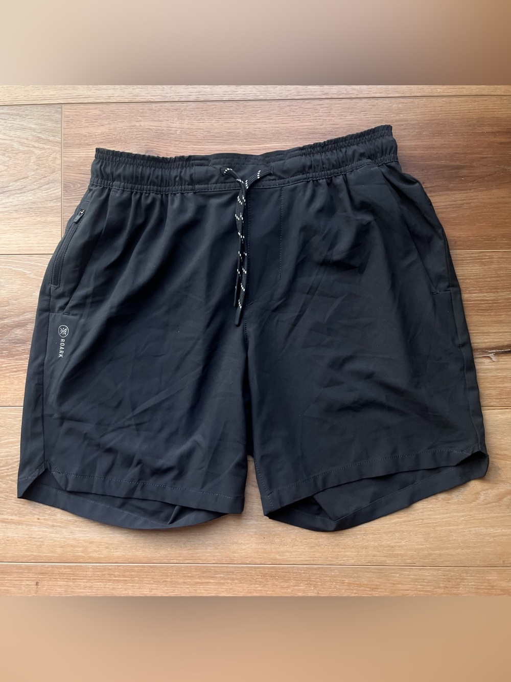 Roark run amok Serrano 7” black athletic pull on running shorts small